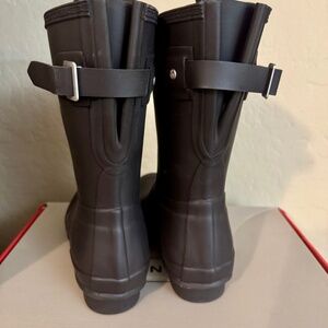 New Hunter Original Short Onyx - Adjustable Back